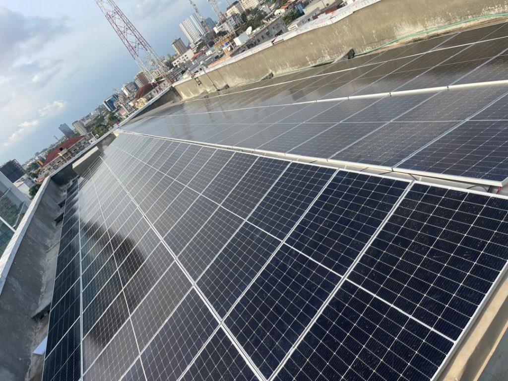 90kWp Solar Solution with 150kW Deye Three-Phase Hybrid Inverter and 153kWh Galaxy Solar High Voltage Lithium Battery
