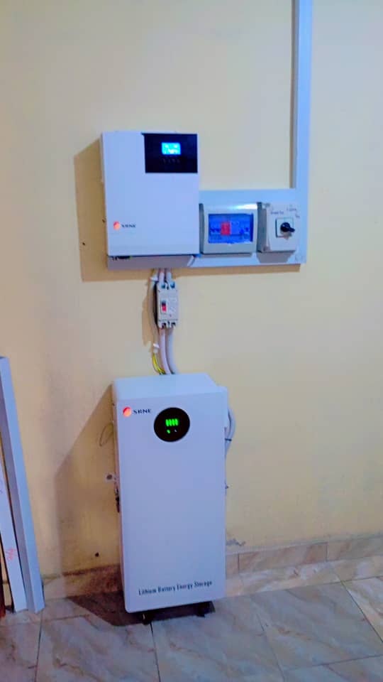 7.3kWp Solar Solution with 5kW SRNE Hybrid Inverter and 14.33kWh SRNE Lithium Battery